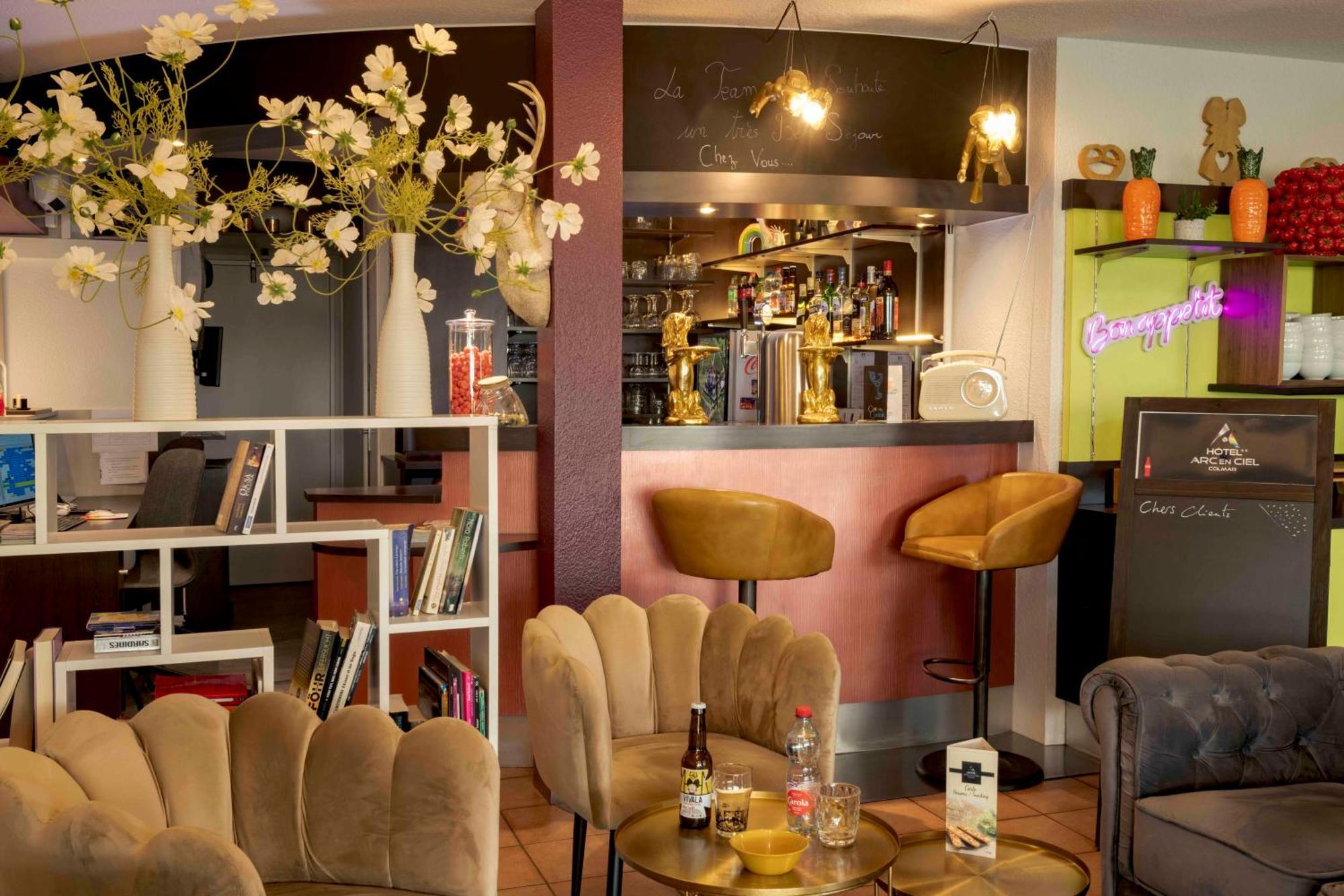 Hotel Arc-En-Ciel Colmar Contact Hotel — Foto’s 1